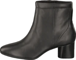 Clarks Un Cosmo Up Black Leather