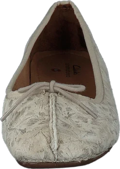 Clarks Freckle Ice Off White Metallic -Duffy kauppa 60253 89 3