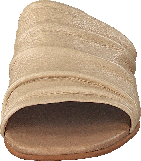 Madeleine Sand 4 Madeleine Sand - Image 4