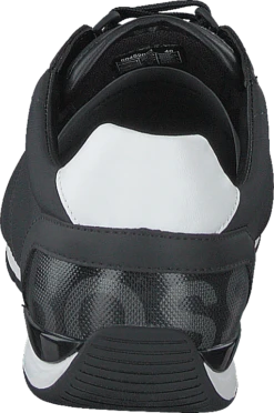 Boss Saturn_lowp_nyrs Black 11 Boss Saturn_lowp_nyrs Black -Duffy kauppa 60300 07 4