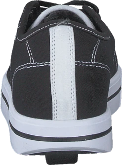 Heelys Classic X2 Black/white 11 Heelys Classic X2 Black/white -Duffy kauppa 60440 56 4
