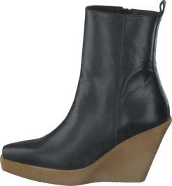 Ubah Saratoga / Nero